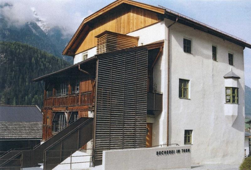 Bücherei im Turm Oetz